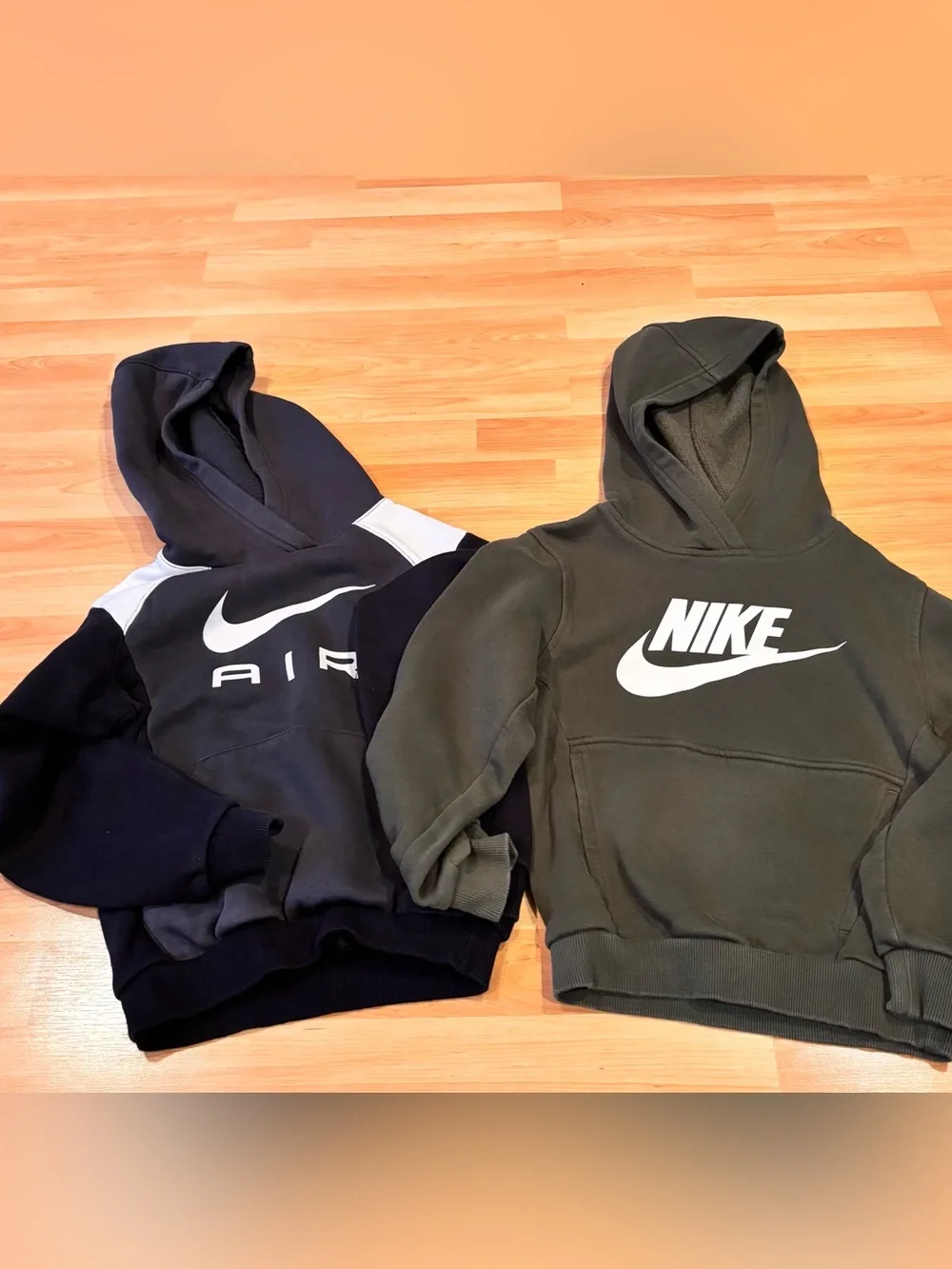 Nike Kids Hoodie & Shirt Bundle - Black, Olive, Blue